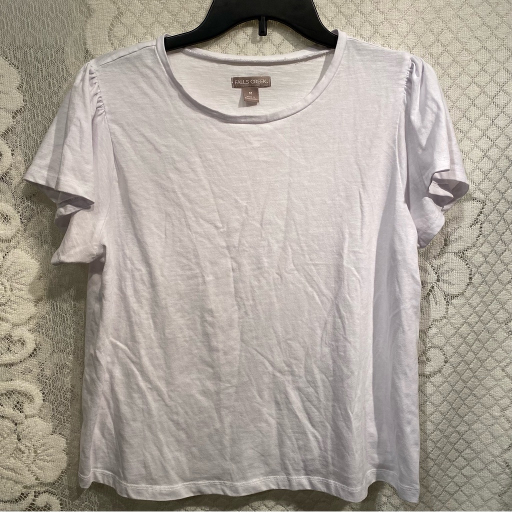 Women’s Nwot Tshirt
